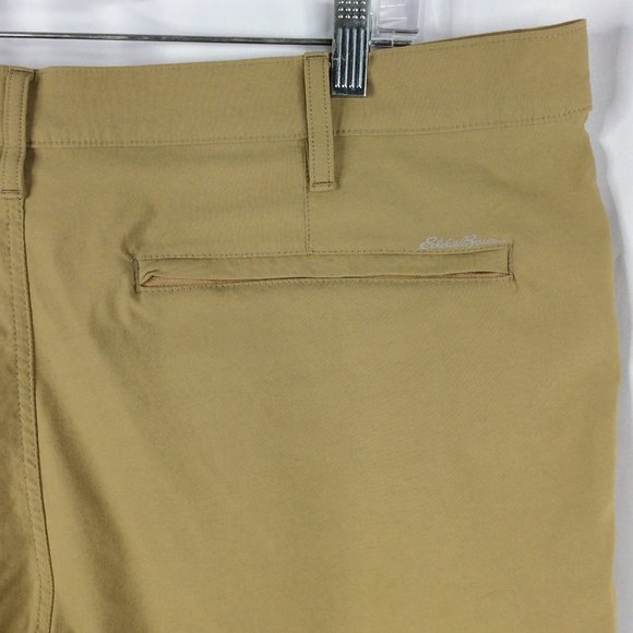 Eddie Bauer Chino Shorts Mens Size 42 Stretch Nylon Outdoor Travel - Picture 3 of 7